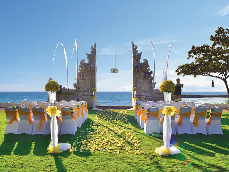 Beach Gate Wedding Setup